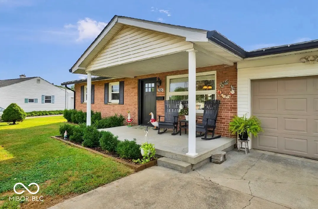 395 Coovert Street, Columbus, IN 47201 - #1