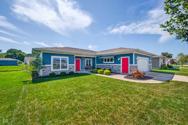 705 N Sobota Way, Trafalgar, IN 46181