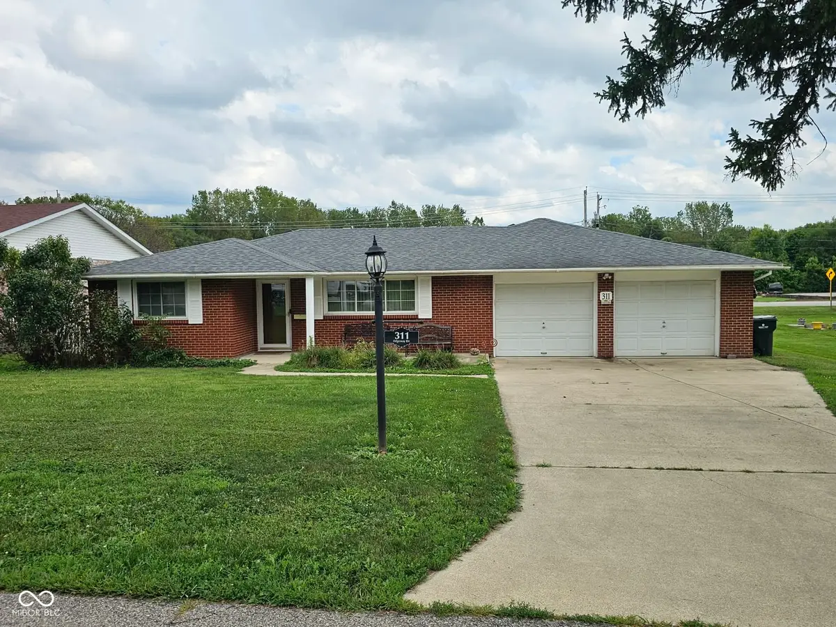 311 N Edgeway Drive, Alexandria, IN 46001 - #1