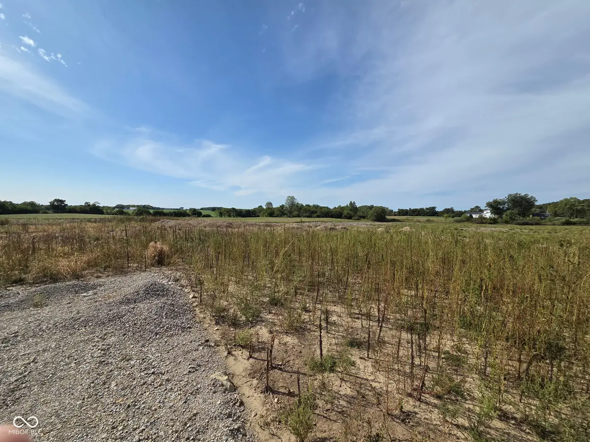 8135 N Buck Creek Pike, Mooreland, IN 47360 - #1