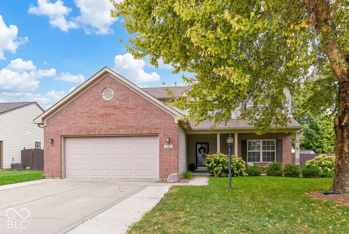 250 Lakemoore Street, Brownsburg, IN 46112 - #1