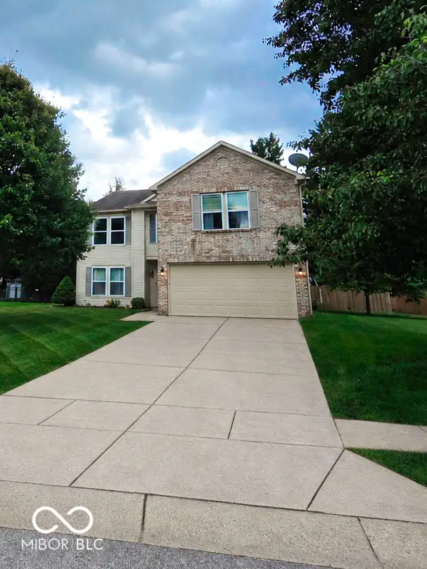 10643 Howe Road, Fishers, IN 46038 - #1