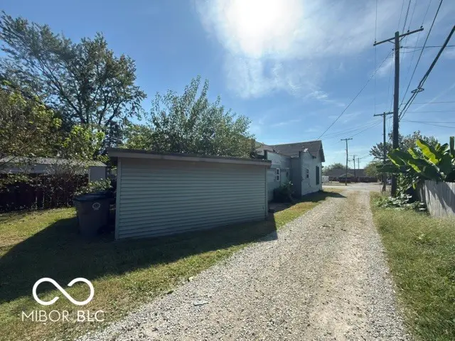 315 E 4th Street, Seymour, IN 47274 - #2