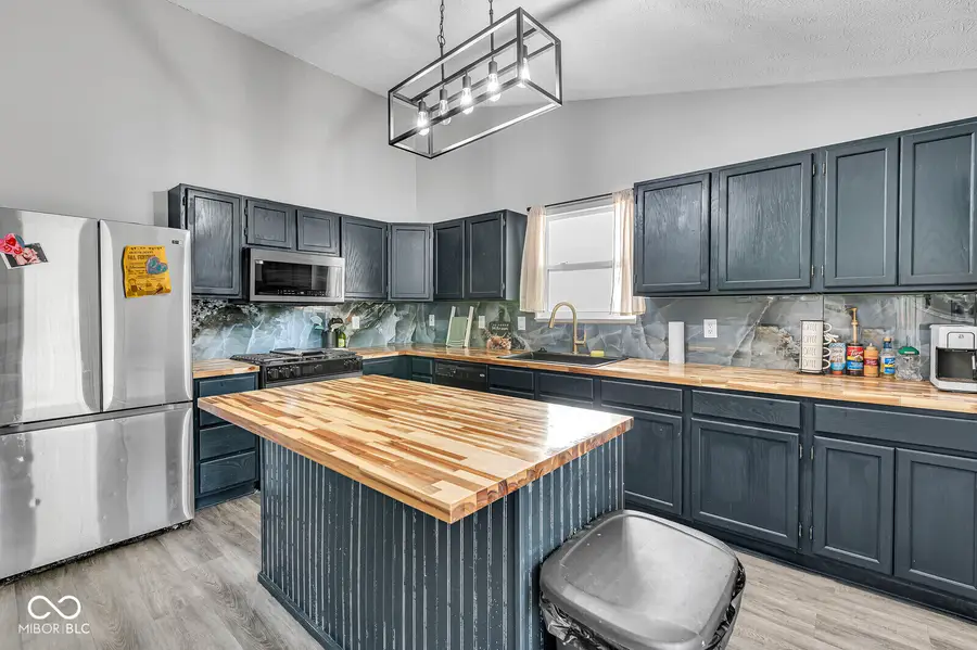 736 Kingston Circle, Brownsburg, IN 46112 - #3