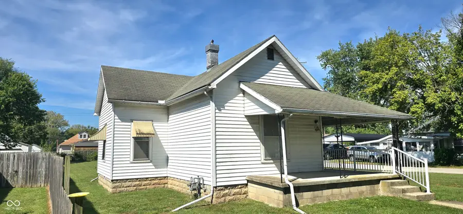 102 Jones St, Columbus, IN 47201 - #2