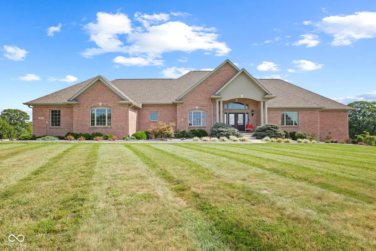 3199 Falcon Crest Drive, Martinsville, IN 46151 - #1