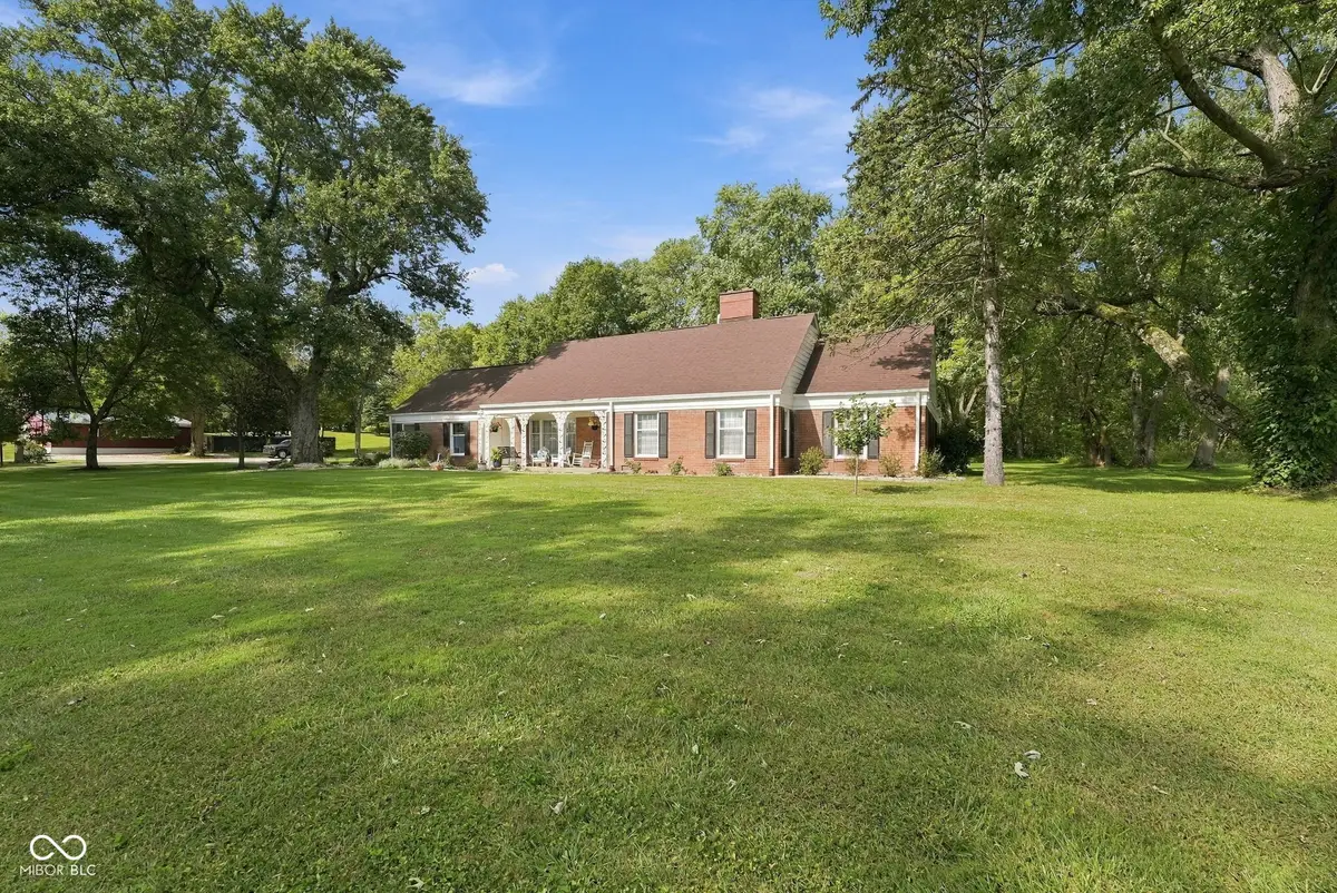 12440 W State Road 32, Yorktown, IN 47396 - #1