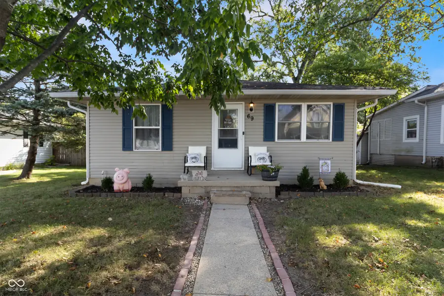 69 S Carlisle Street, Bargersville, IN 46106 - #2