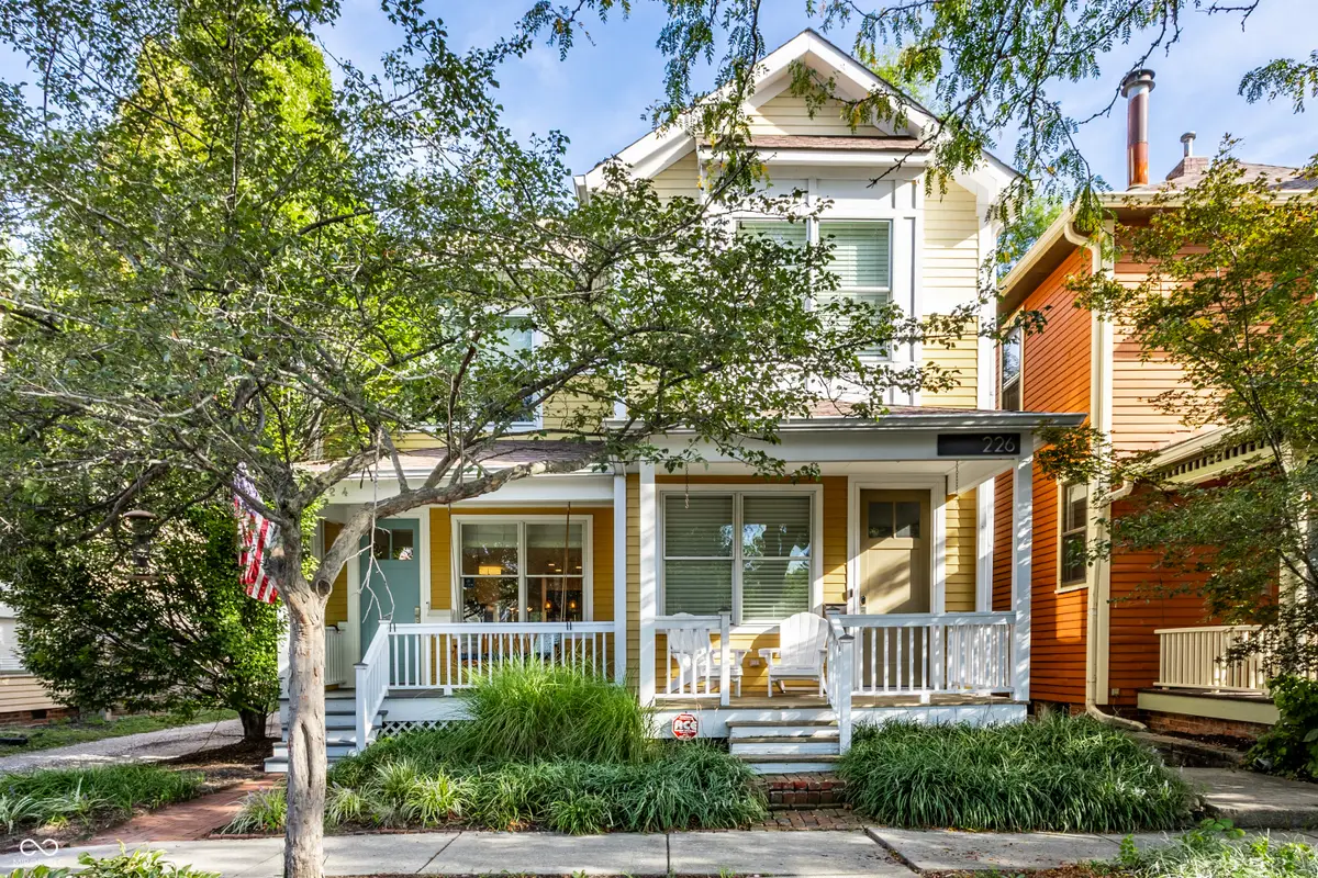 224 E 10th Street, Indianapolis, IN 46202 - #1