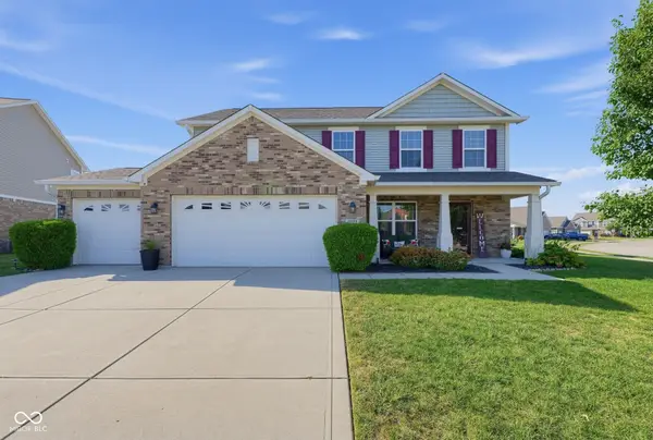 3394 S Bennett Drive, New Palestine, IN 46163
