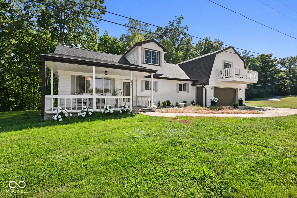 5739 Paradise Drive, Martinsville, IN 46151 - #1