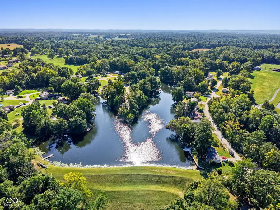 5739 Paradise Drive, Martinsville, IN 46151 - #3