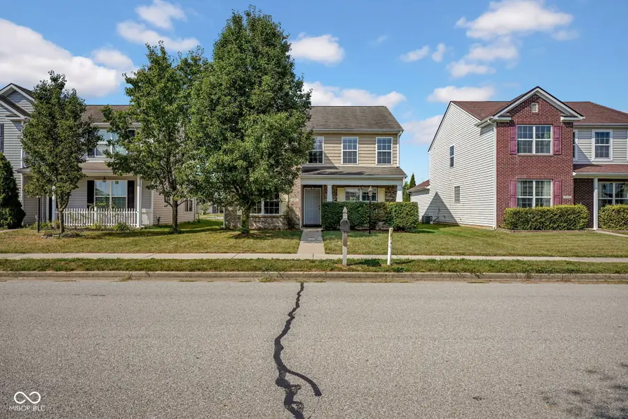 3370 Shadow Creek Boulevard, Columbus, IN 47201 - #2