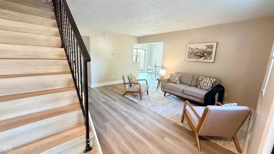 2060 Flourishing Drive, Columbus, IN 47201 - #2