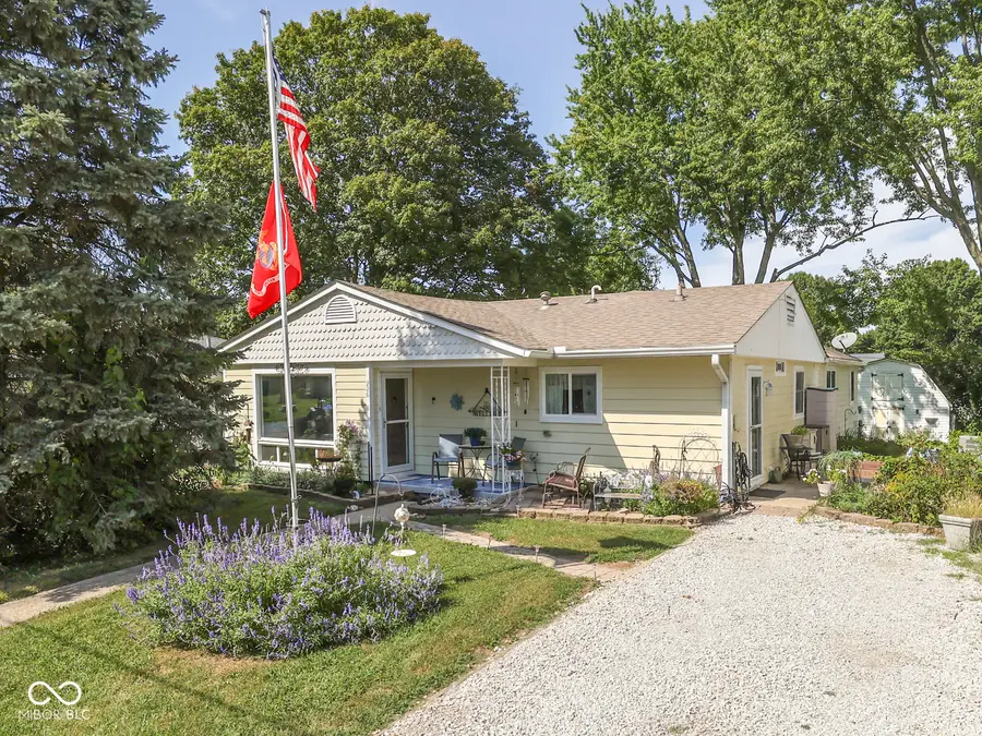 226 W Harriman Avenue, Bargersville, IN 46106 - #3
