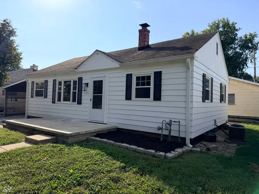 1105 Lane Avenue, Crawfordsville, IN 47933 - #2