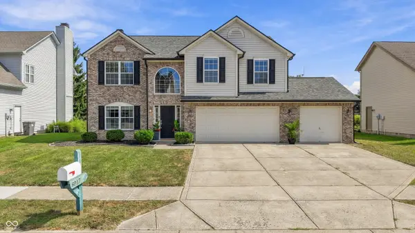 8017 Branch Creek Drive, Indianapolis, IN 46268