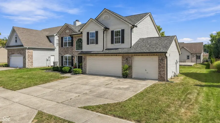 8017 Branch Creek Drive, Indianapolis, IN 46268 - #2