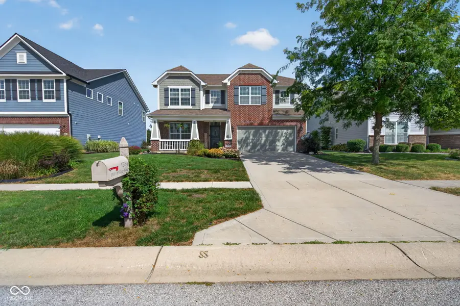 1334 Old Heritage Place, Greenwood, IN 46143 - #3