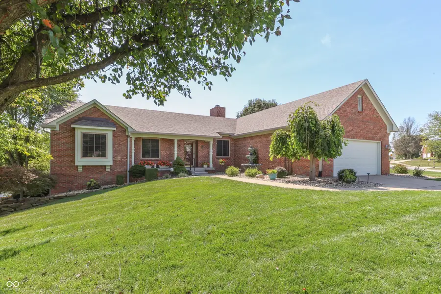 3259 Buckmoor Parkway, Greenwood, IN 46143 - #3