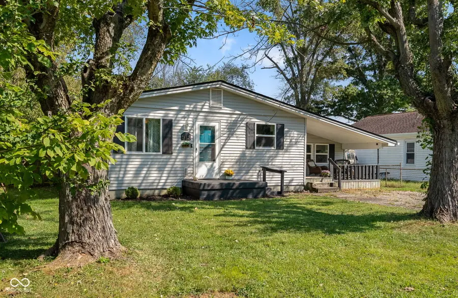 515 Jewell Street, Columbus, IN 47203 - #3
