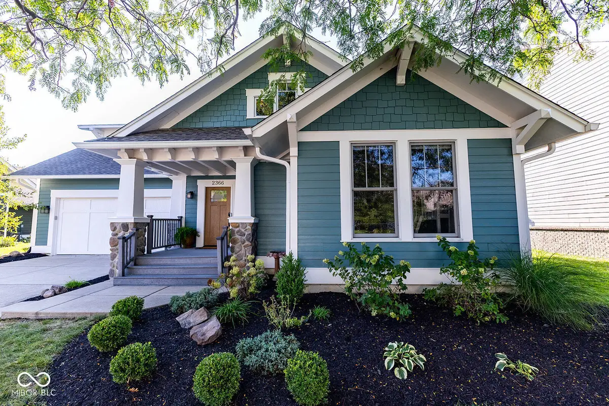 2366 Woodcreek Crossing Boulevard, Avon, IN 46123 - #1