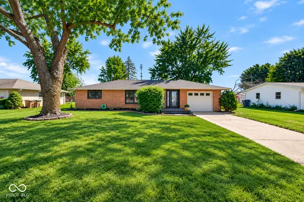 2663 Forest Drive, Columbus, IN 47201
