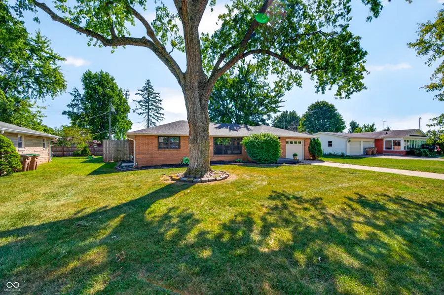2663 Forest Drive, Columbus, IN 47201 - #3