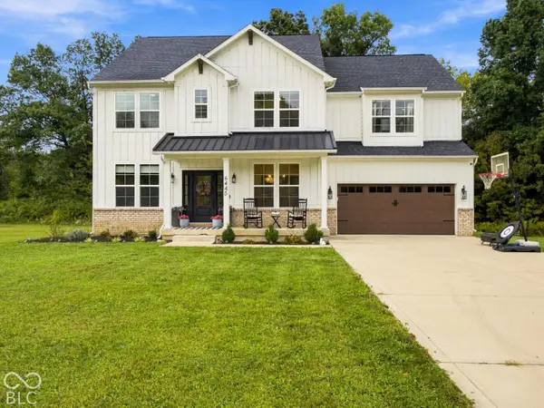 6445 W Ohio Ridge Road, Columbus, IN 47201