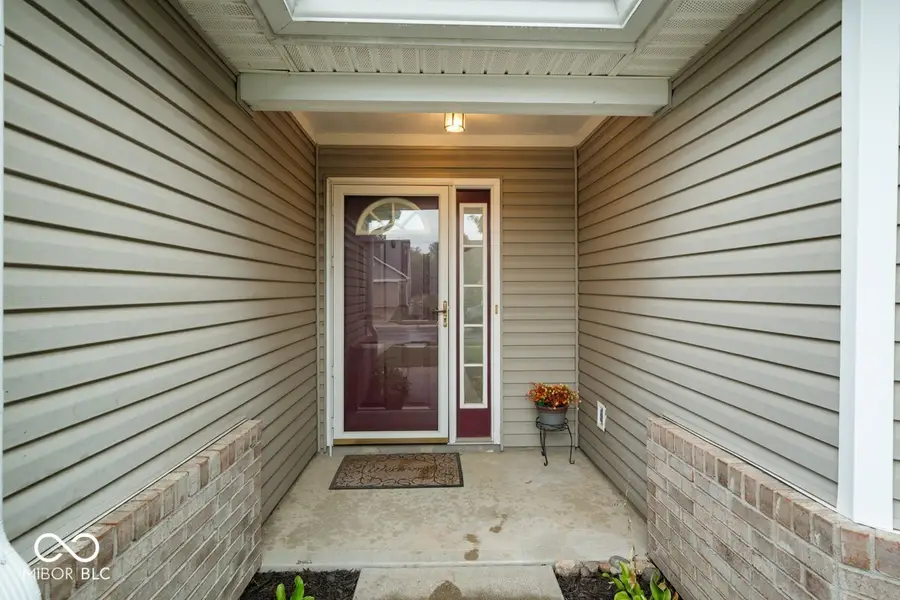 8140 Burnett Boulevard, Avon, IN 46123 - #2