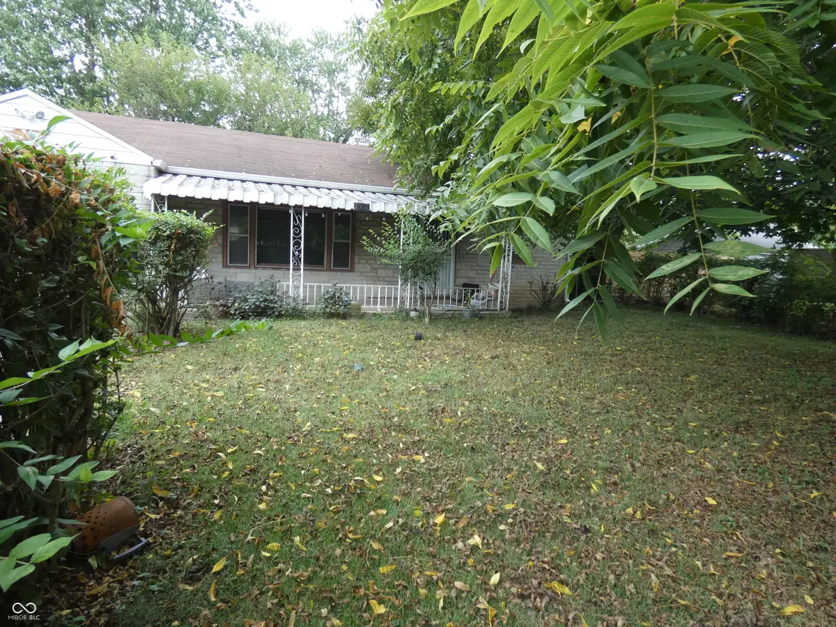 2338 Magnolia Place, Indianapolis, IN 46219 - #1