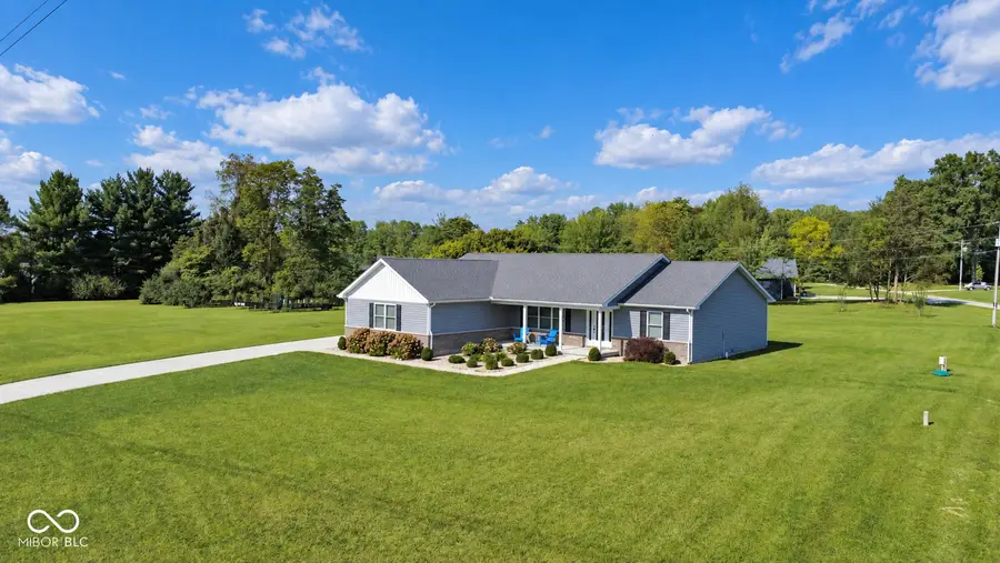 1562 NE Santee Drive, Greensburg, IN 47240 - #2