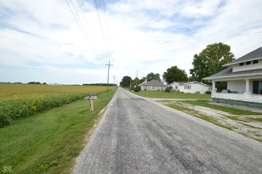 1334 S 350 East, Tipton, IN 46072 - #3