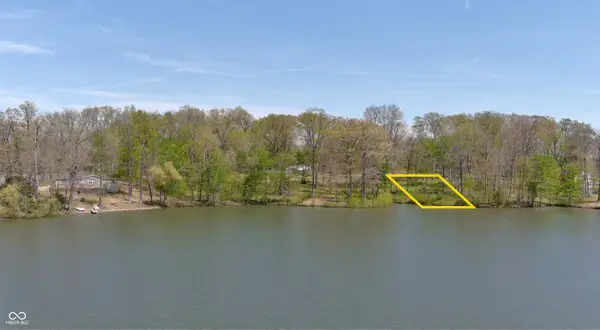 881 Country Squire Boulevard, North Vernon, IN 47265