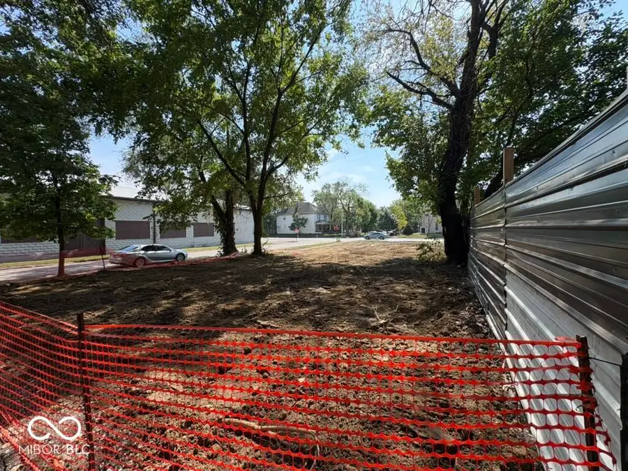 304 N Oxford Avenue, Indianapolis, IN 46201 - #2