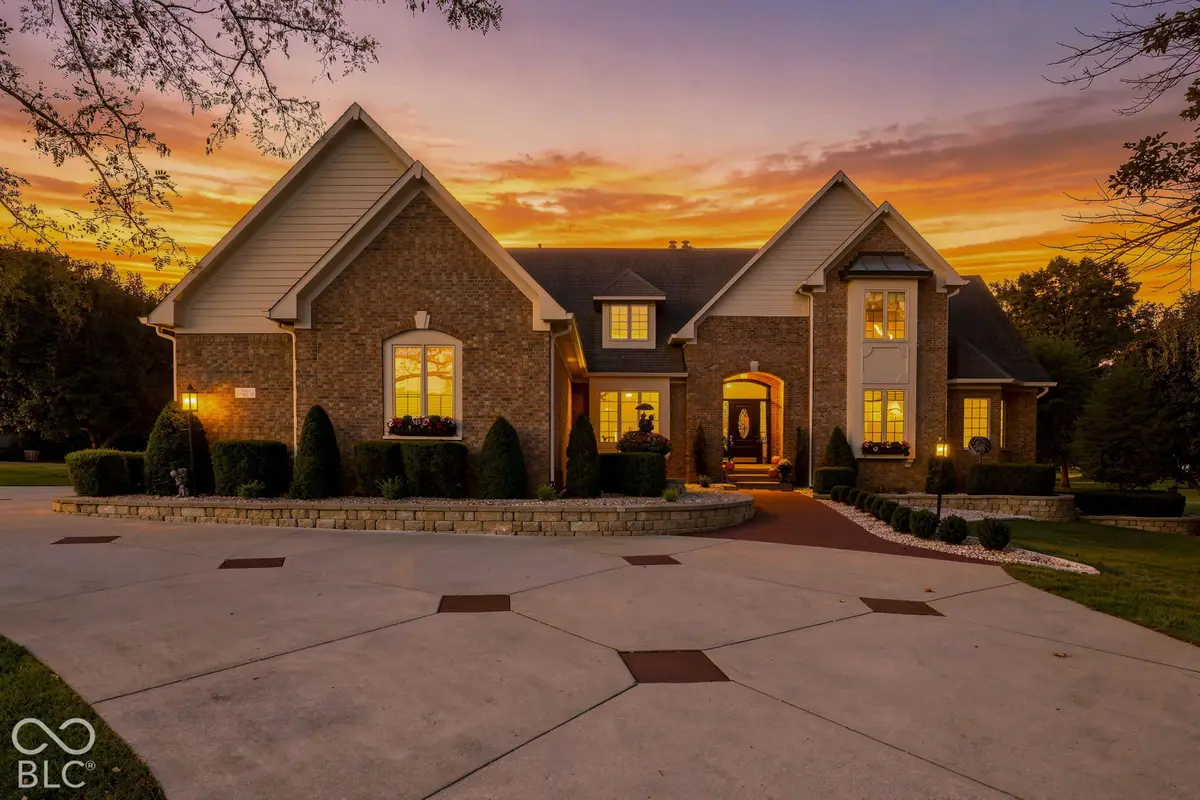 3935 W Smokey Row Road, Bargersville, IN 46106 - #1