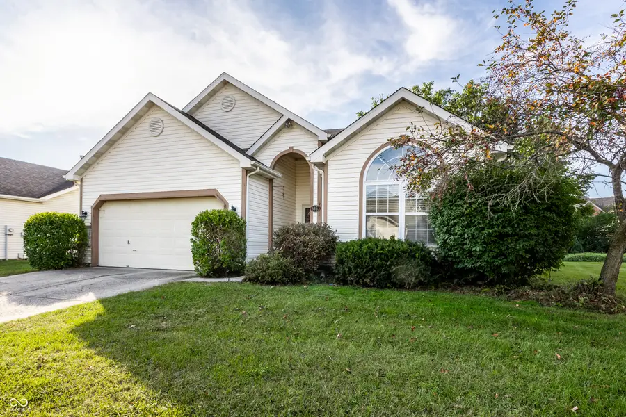 5853 Lost Oaks Drive, Carmel, IN 46033 - #2