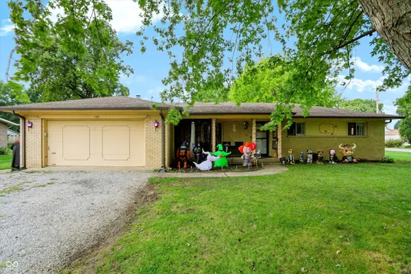 166 Altum Court, Bargersville, IN 46106