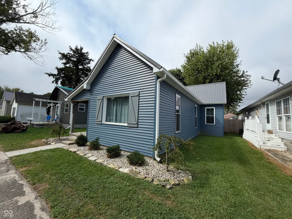 1035 N Sexton Street, Rushville, IN 46173 - #1