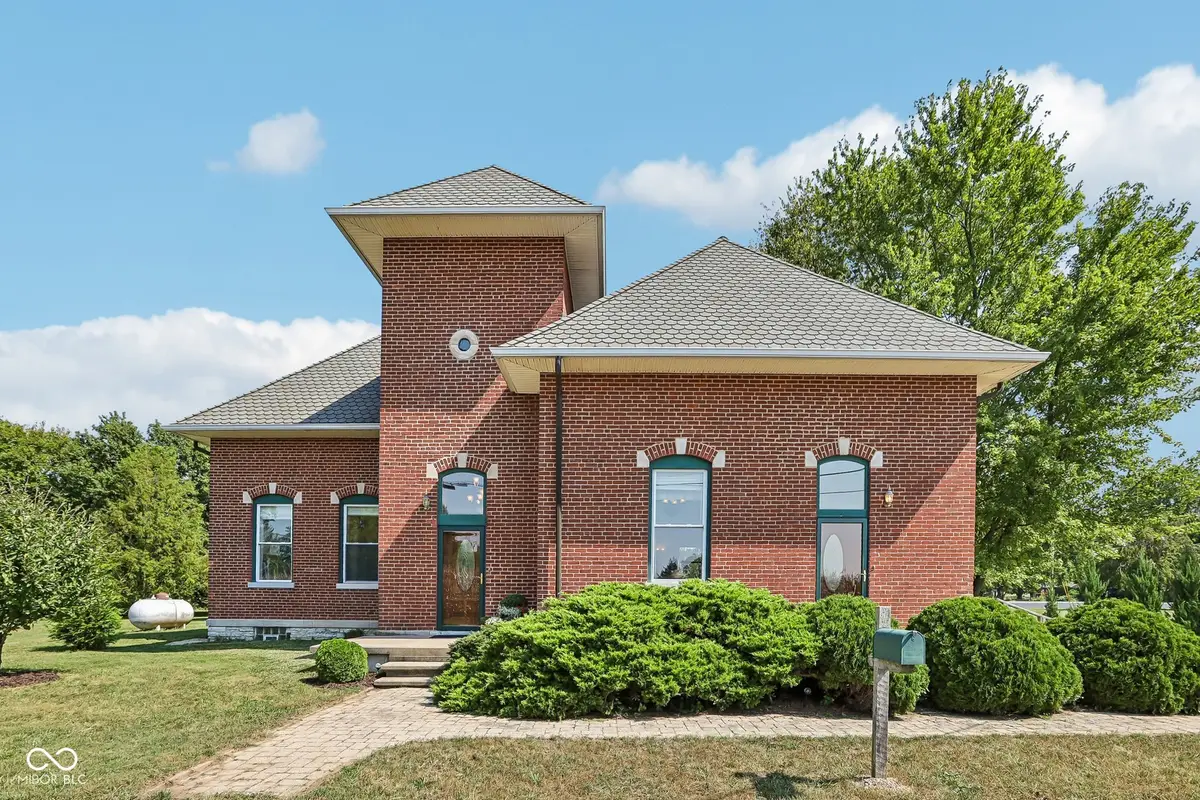 4442 S Cemetery Road, Shelbyville, IN 46176 - #1