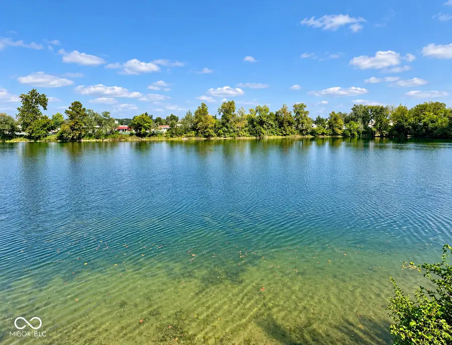 643 Mallards Crossing, Martinsville, IN 46151 - #3