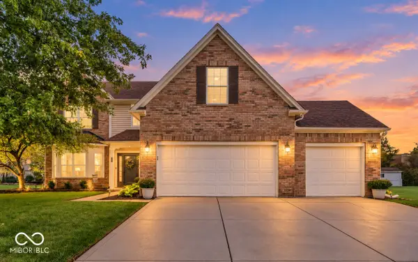 19117 Golden Meadow Way, Noblesville, IN 46060