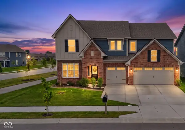 15859 Noble Fir Ct, Fishers, IN 46040