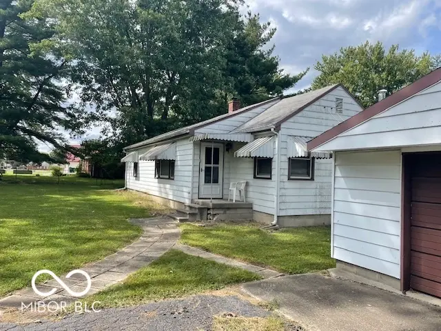 9066 E County Road 100 N, Avon, IN 46123 - #1