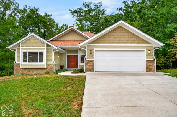 225 Pine Hills Drive, Nashville, IN 47448