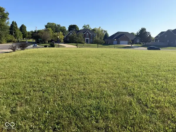 1218 N Buck Creek Road, Greenfield, IN 46140