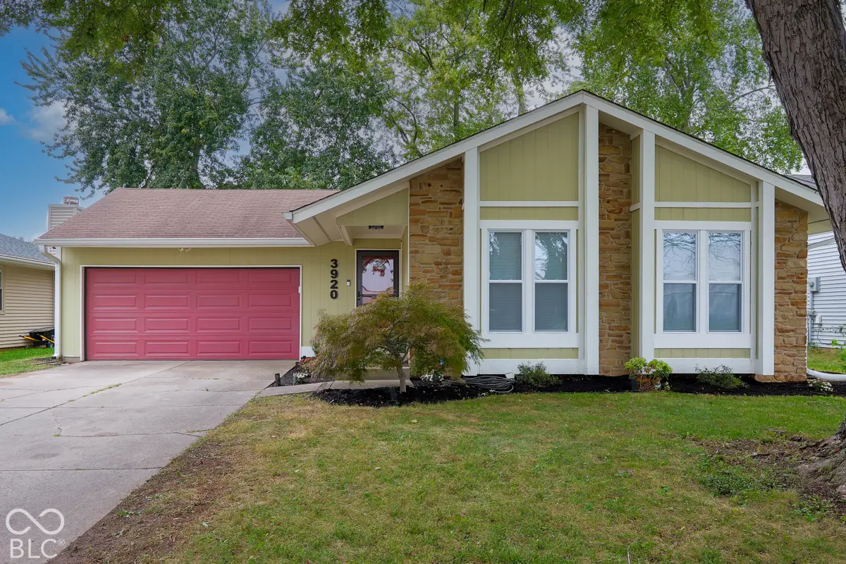 3920 Peppertree Lane, Columbus, IN 47203 - #1