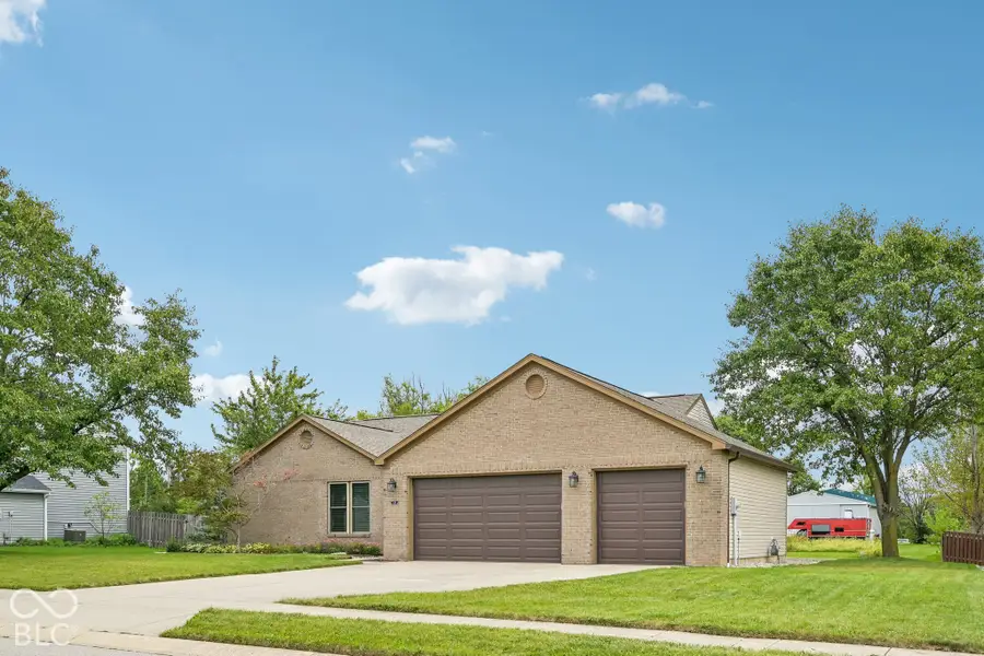 524 Zephyr Way, Westfield, IN 46074 - #3