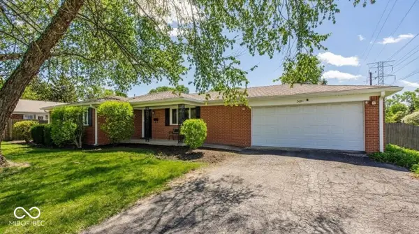 3021 Kessler Boulevard East Drive, Indianapolis, IN 46220