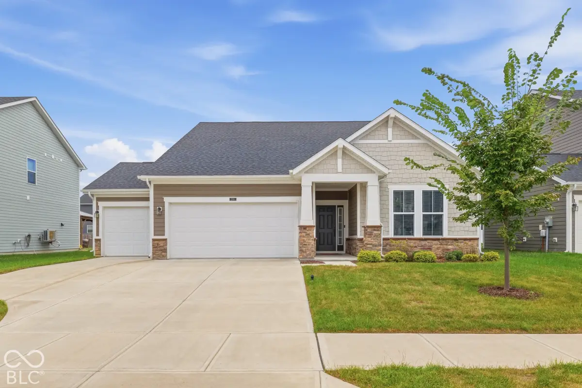 574 Carroll Street, Whiteland, IN 46184 - #1